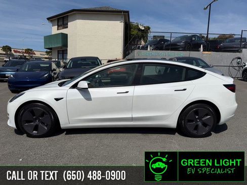 Used 2023 Tesla Model 3 Standard Range image 7