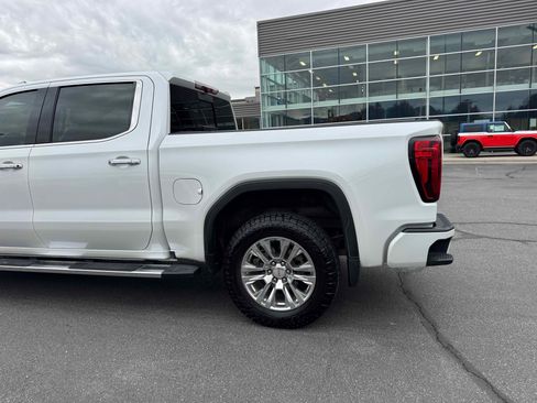 Used 2023 GMC Sierra 1500 Denali w/ Technology Package image 4