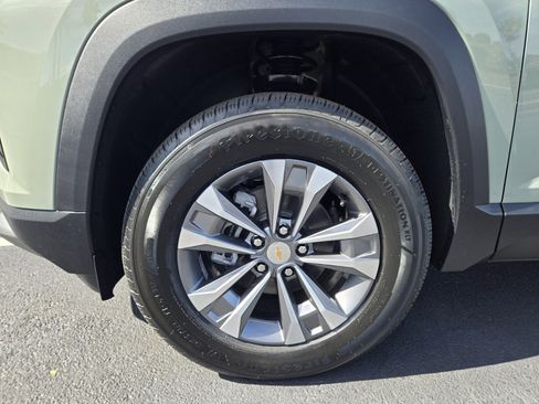 New 2026 Chevrolet Equinox LT w/ Convenience Package II image 4