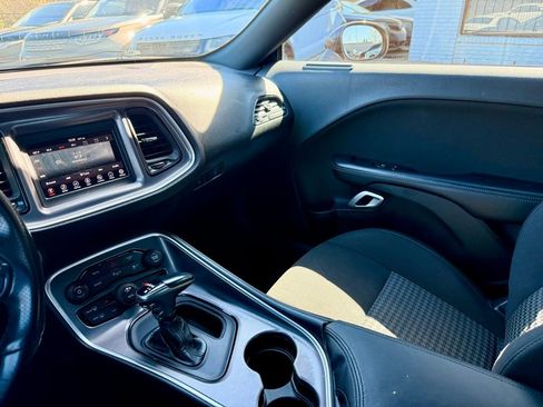 Used 2021 Dodge Challenger R/T RWD image 15