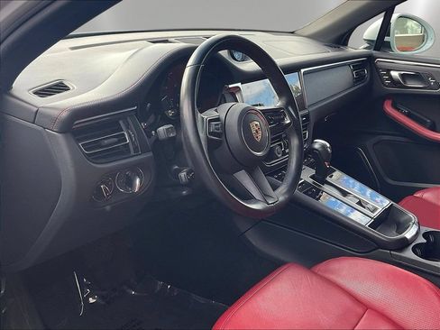 Used 2023 Porsche Macan GTS AWD/4WD image 17