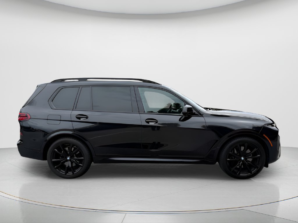 Used 2023 BMW X7 xDrive40i w/ Executive Package AWD/4WD image 4