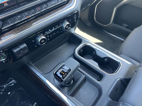 New 2026 GMC Sierra 1500 Elevation w/ Preferred Package image 7