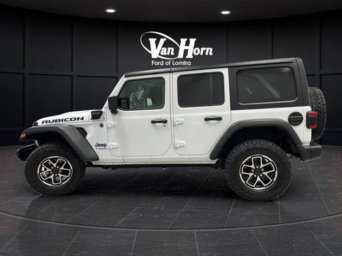 Used 2022 Jeep Wrangler Unlimited Rubicon 4xe w/ Safety Group AWD/4WD image 4