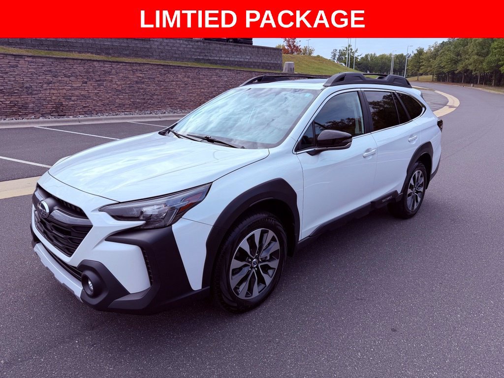Used 2024 Subaru Outback Limited AWD/4WD image 3