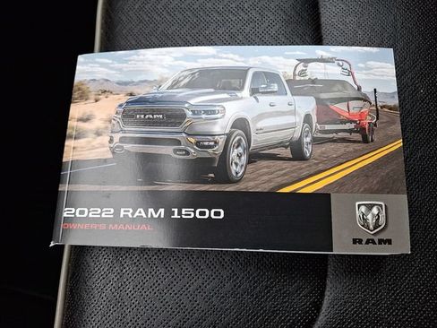 Used 2022 RAM 1500 Laramie AWD/4WD image 27