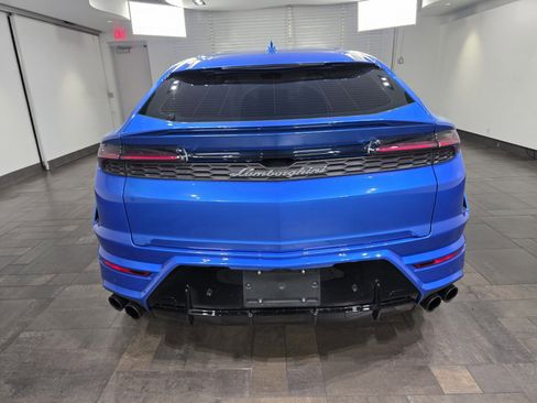 Used 2025 Lamborghini Urus SE image 5