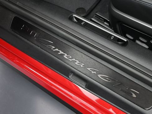 Certified 2026 Porsche 911 Carrera 4 GTS AWD/4WD image 44