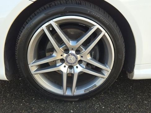 Used 2016 Mercedes-Benz E 400 4MATIC Coupe image 16