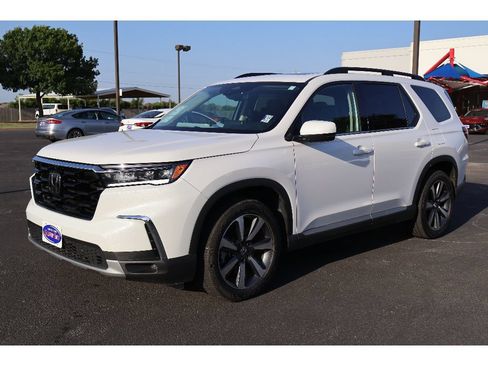 Used 2024 Honda Pilot Elite image 10