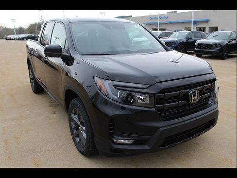 New 2026 Honda Ridgeline Sport image 2
