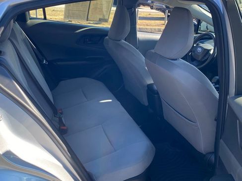 Used 2024 Toyota Prius LE image 17