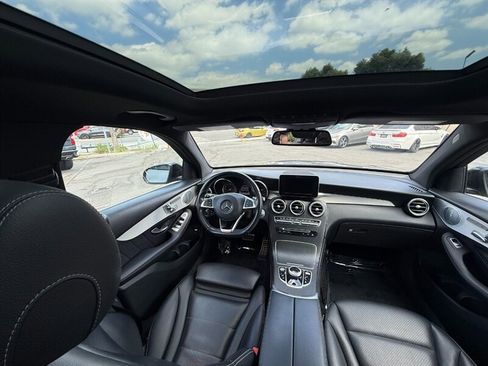 Used 2019 Mercedes-Benz GLC 300 image 35