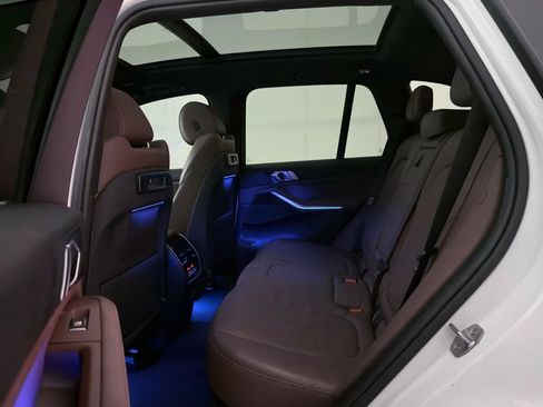 Used 2019 BMW X5 xDrive40i w/ Convenience Package AWD/4WD image 22