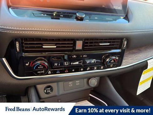 New 2026 Nissan Rogue Platinum image 18