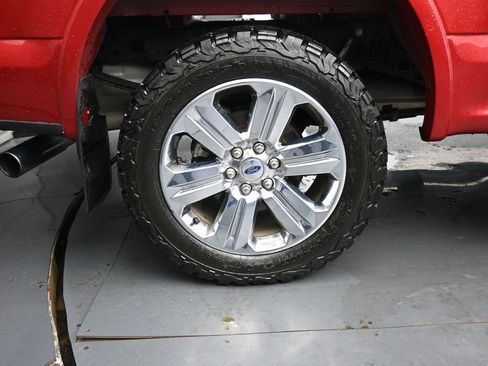 Used 2020 Ford F150 Lariat w/ Equipment Group 502A Luxury image 10