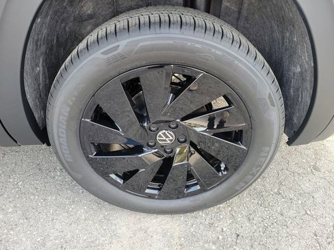 New 2026 Volkswagen Atlas SE AWD/4WD image 25