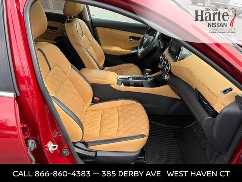 Used 2020 Nissan Sentra SV w/ SV Premium Package FWD image 28