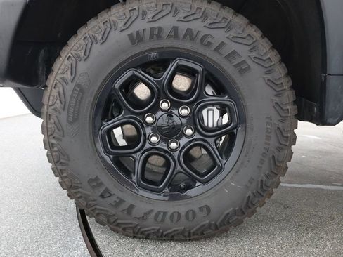 Used 2024 Chevrolet Silverado 1500 ZR2 w/ ZR2 Bison Edition image 7