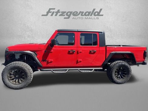 Used 2023 Jeep Gladiator Sport AWD/4WD image 2