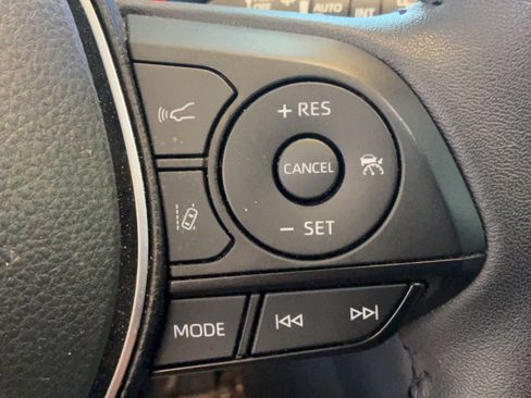 Used 2024 Toyota RAV4 Limited w/ Advanced Technology Package AWD/4WD image 18