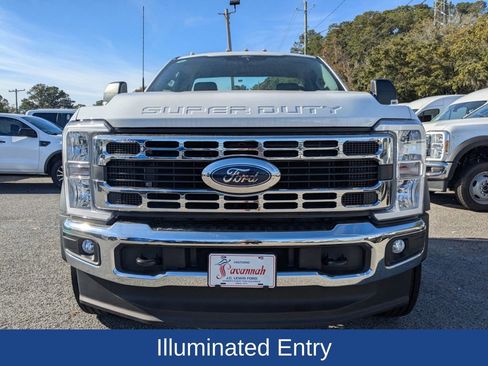 New 2025 Ford F600 4x4 Regular Cab Super Duty w/ XL Chrome Package image 9