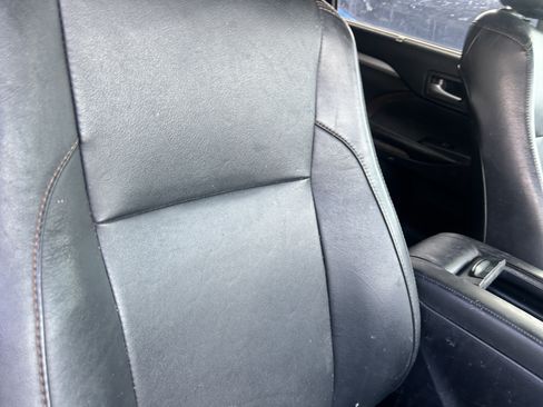 Used 2018 Toyota Highlander XLE AWD/4WD image 12