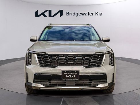 Certified 2026 Kia Sorento S FWD image 2