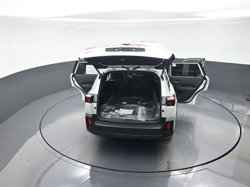 New 2026 Subaru Outback Touring XT AWD/4WD image 13
