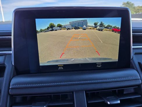 Used 2023 Chevrolet Suburban LT AWD/4WD image 11