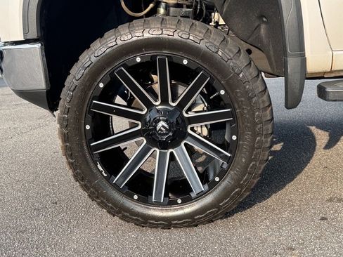 Used 2020 GMC Sierra 1500 SLT w/ SLT Premium Plus Package image 9