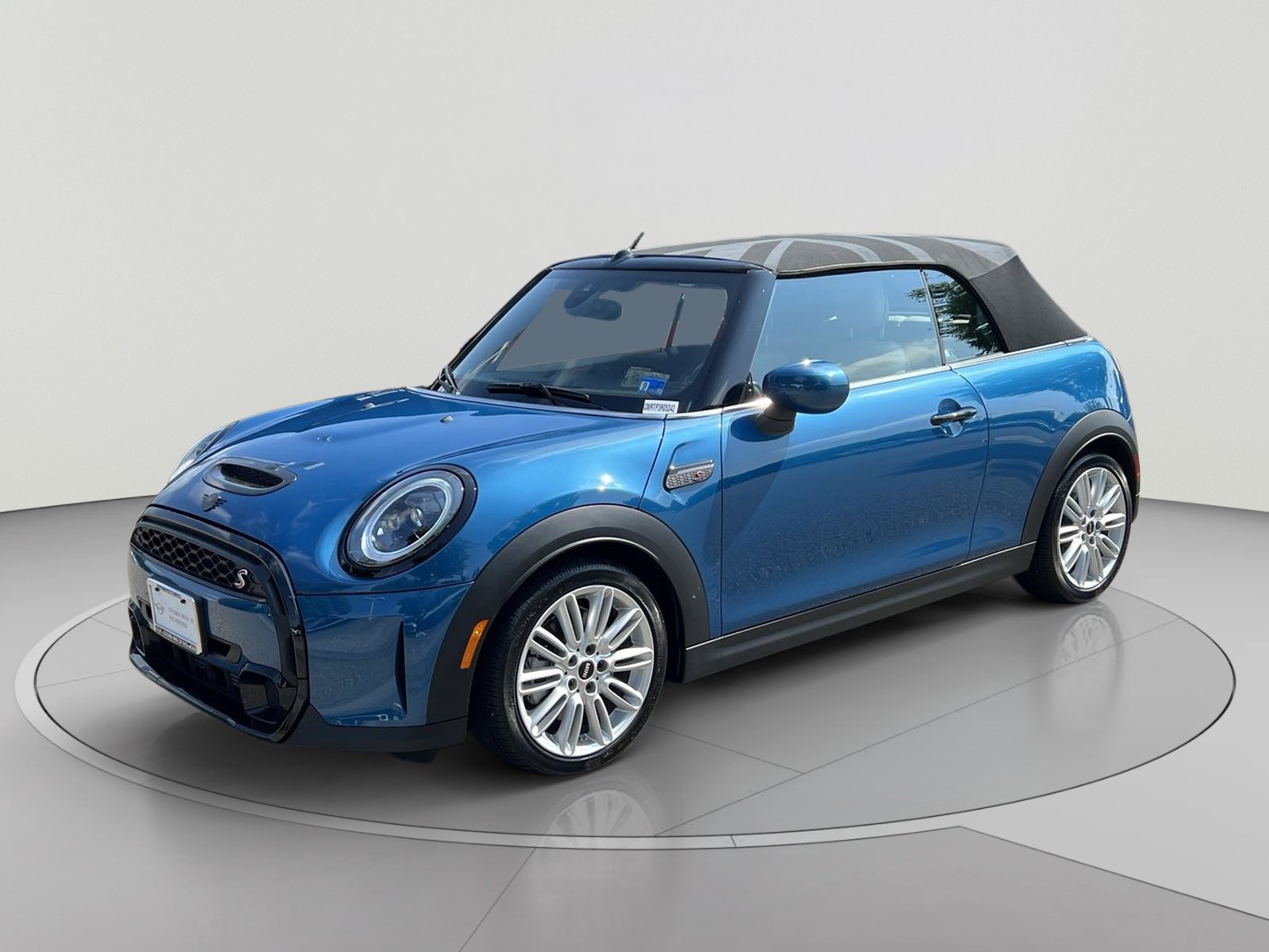 Used 2023 MINI Cooper S w/ Signature Upholstery Package FWD image 1