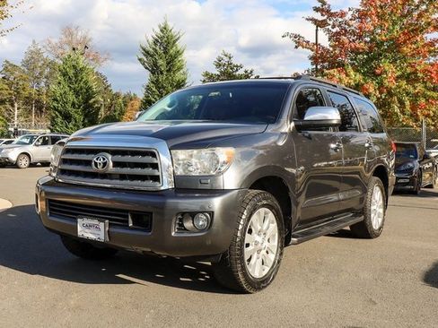 Used 2016 Toyota Sequoia Platinum image 12