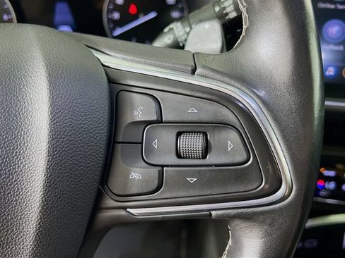 Used 2021 Buick Envision Essence AWD/4WD image 31