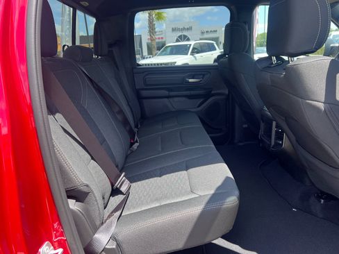 New 2026 RAM 1500 Express AWD/4WD image 13