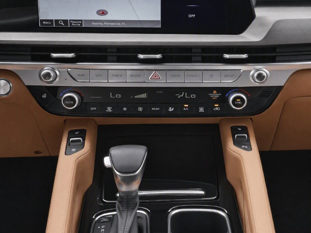 Used 2024 Kia Telluride EX X-Line AWD/4WD image 13