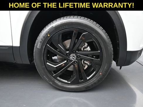 Used 2022 Volkswagen Atlas SE AWD/4WD image 54