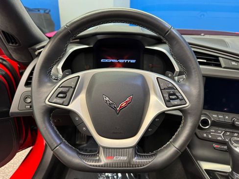 Used 2016 Chevrolet Corvette Z06 w/ 3LZ Preferred Equipment Group RWD image 18