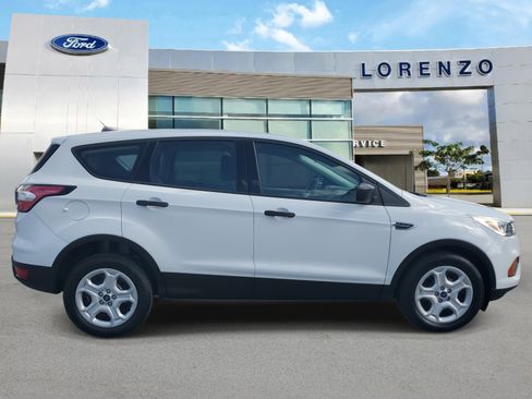 Used 2017 Ford Escape S image 4