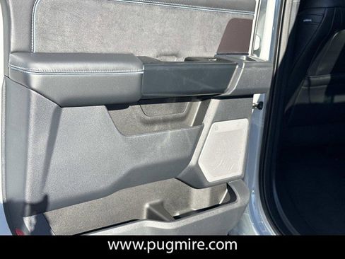 New 2026 Ford F250 Platinum image 21