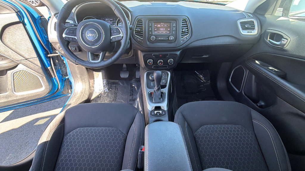 Used 2018 Jeep Compass Sport AWD/4WD image 26