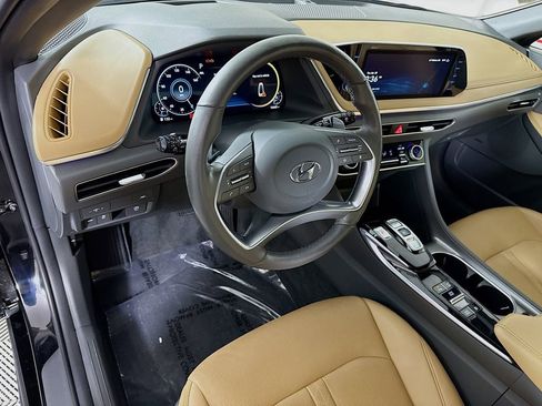 Certified 2023 Hyundai Sonata Limited FWD image 21