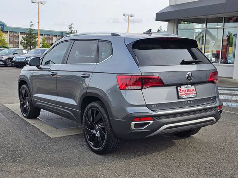 Used 2024 Volkswagen Taos SEL AWD/4WD image 7