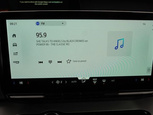 Certified 2025 Ford Expedition Active image 30