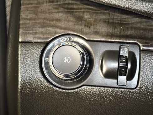Used 2016 Buick Encore Convenience AWD/4WD image 34