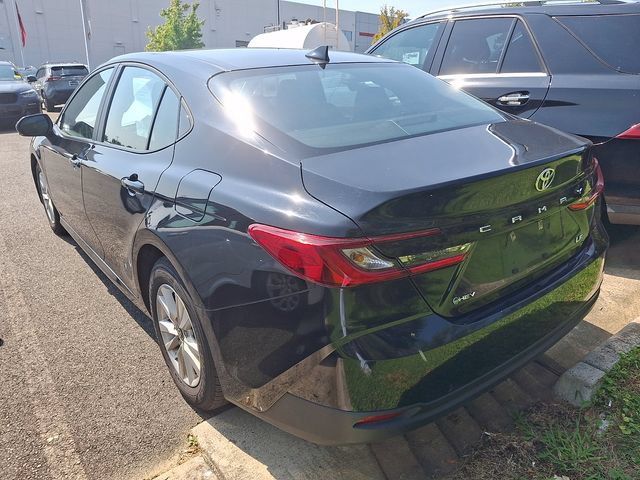Used 2025 Toyota Camry LE FWD image 8