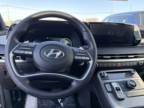 Used 2024 Hyundai Palisade Calligraphy image 14