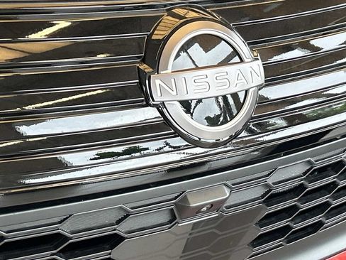 New 2026 Nissan Rogue Platinum AWD/4WD image 11