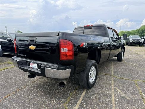 Used 2008 Chevrolet Silverado 3500 LTZ w/ Suspension Package, Off-Road AWD/4WD image 5