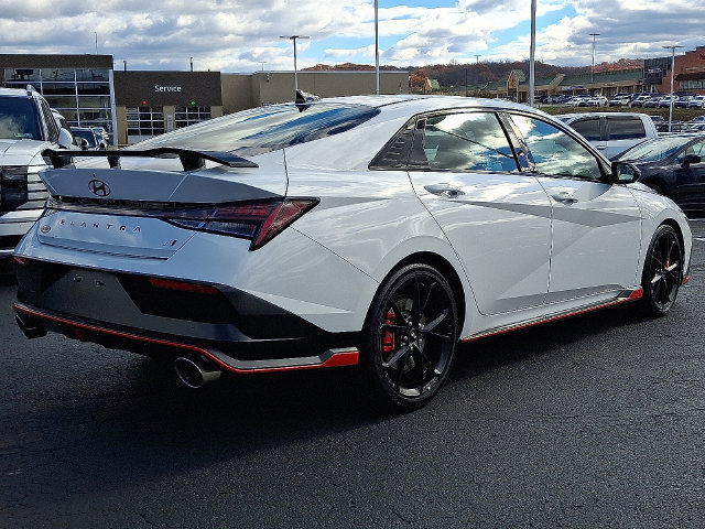New 2026 Hyundai Elantra N FWD image 4